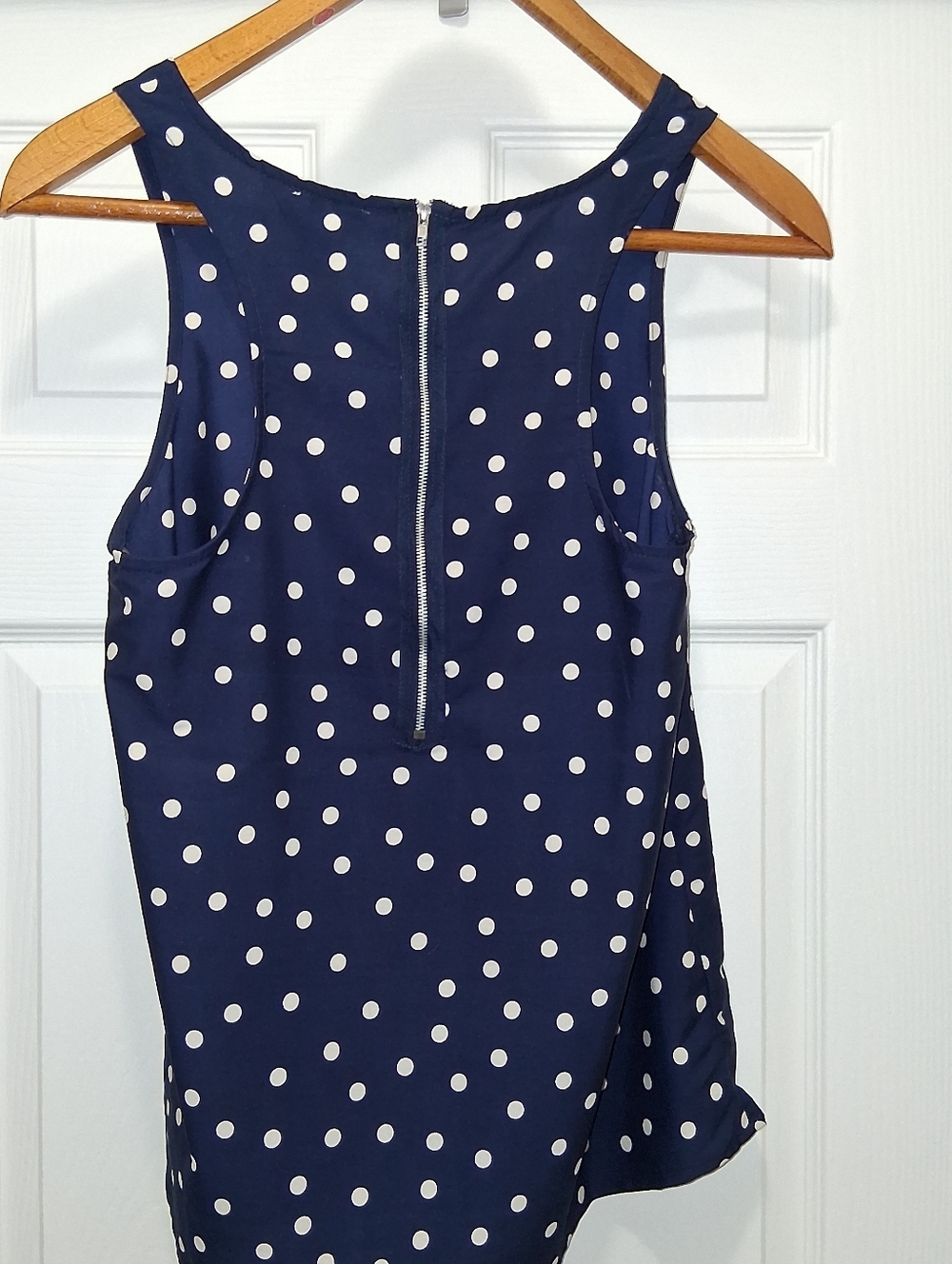 🍉Navy Polka Dot Zip In Tank Top - Picture 3 of 6